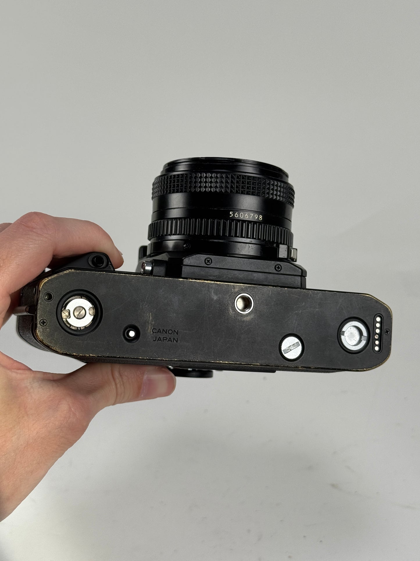 Canon NEW F-1 N 35mm SLR Film Camera black Body AE Finder w/ 50mm f1.8 FD