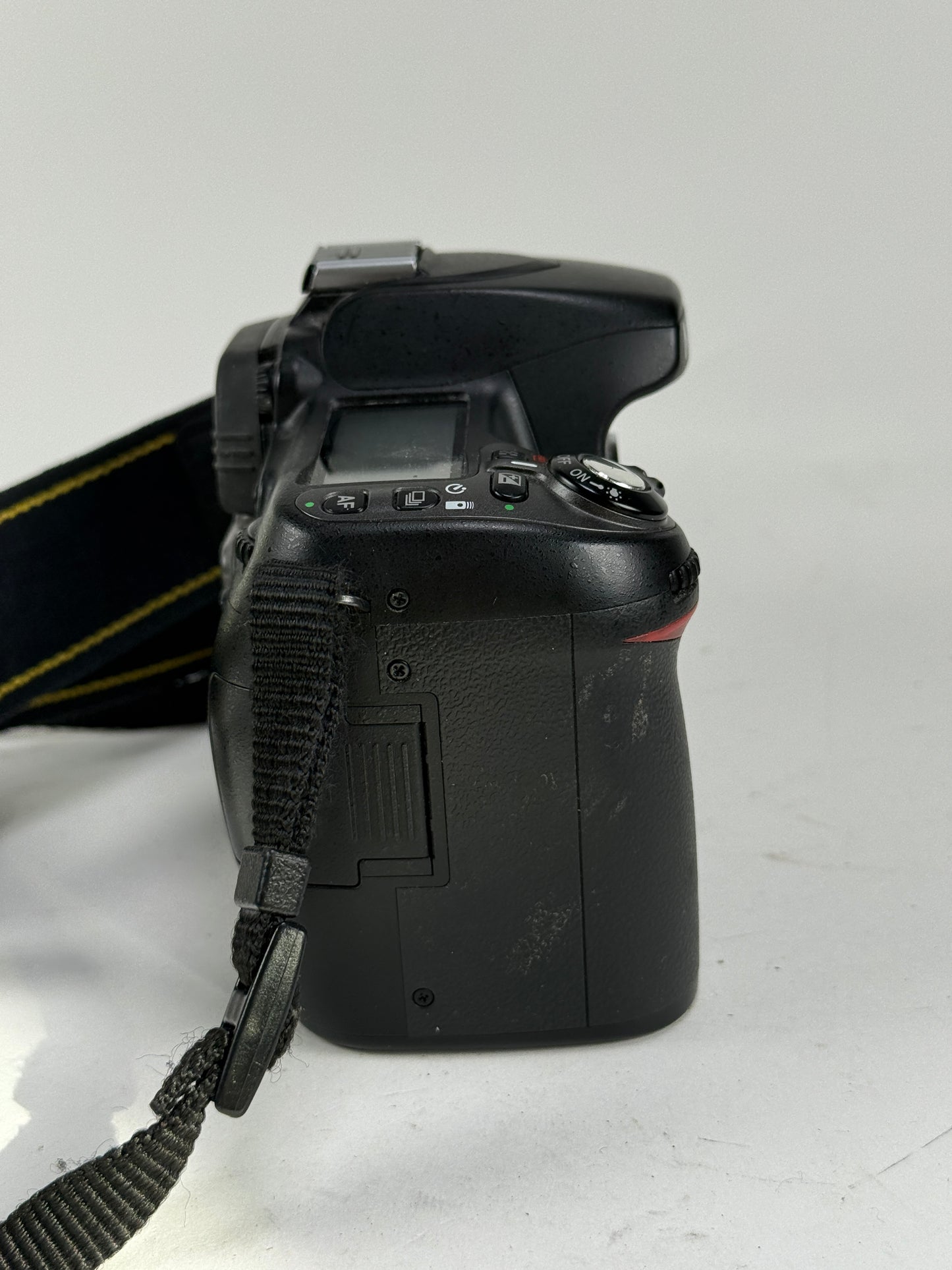 Nikon Model D80 Digital SLR Camera 10.2MP Body Only