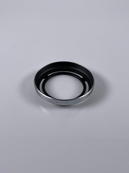Fujifilm 43mm Vented Silver Lens Hood