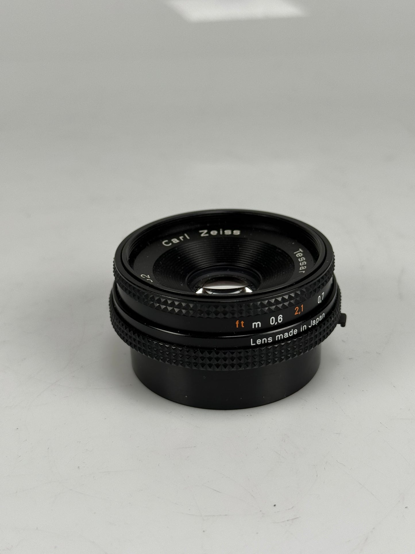 Contax Carl Zeiss T* Tessar 45mm f2.8 Lens MMJ C/Y Japan