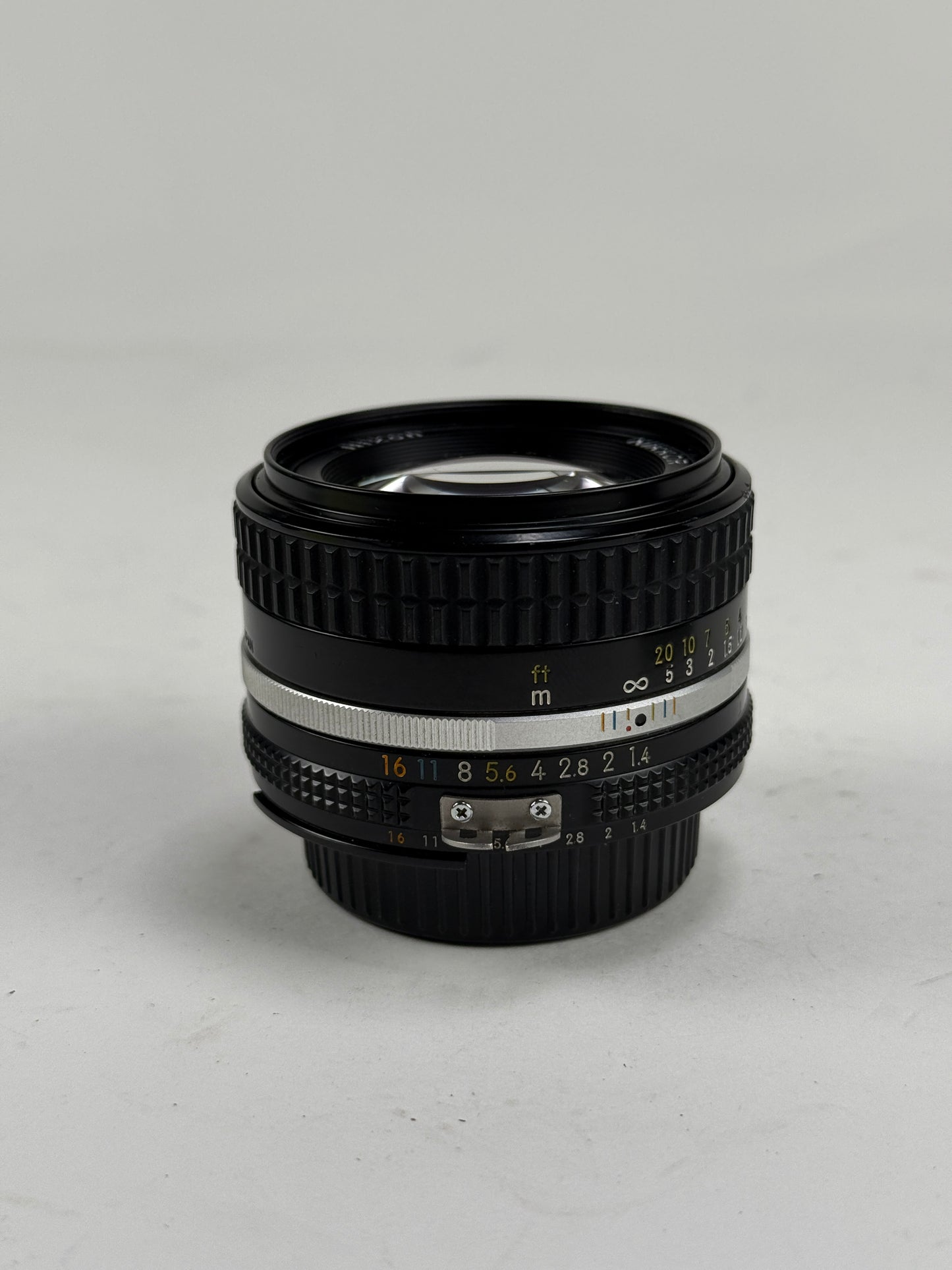 Nikon AIS Nikkor 50mm F1.4 Standard MF Lens