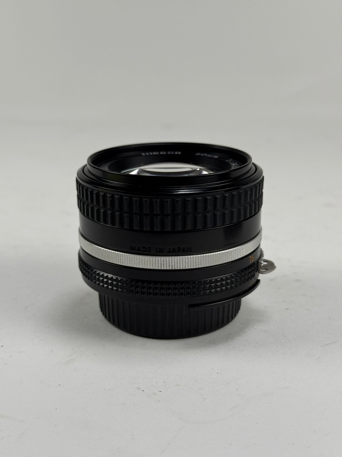 Nikon AIS Nikkor 50mm F1.4 Standard MF Lens