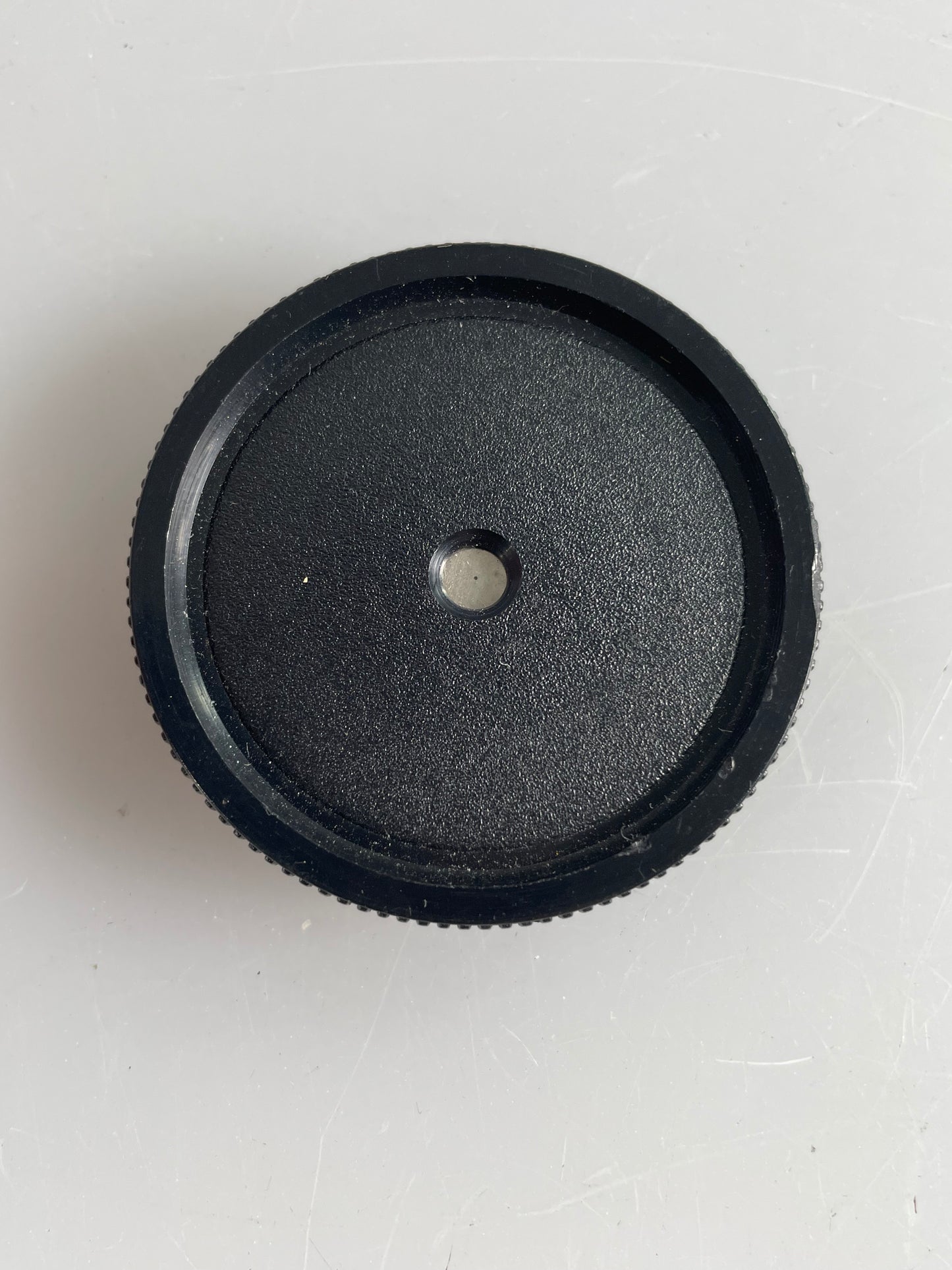 Leica M mount Pin Hole camera body cap