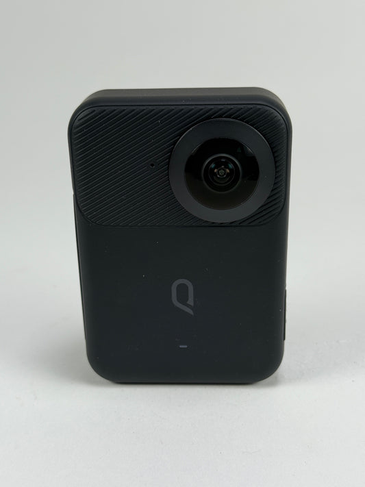 Kandao QooCam 3 Ultra 360 Camera with battery and charger
