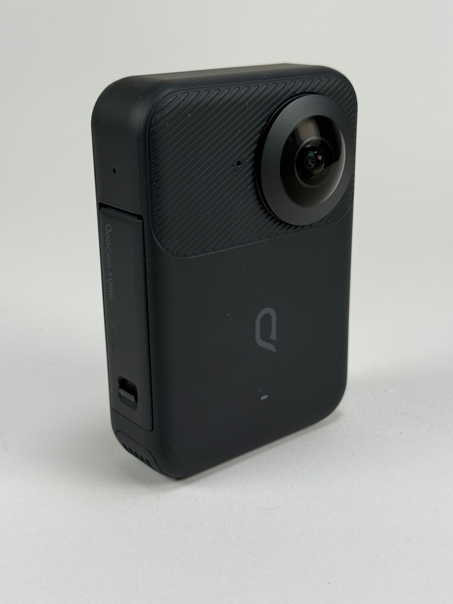 Kandao QooCam 3 Ultra 360 Camera with battery and charger