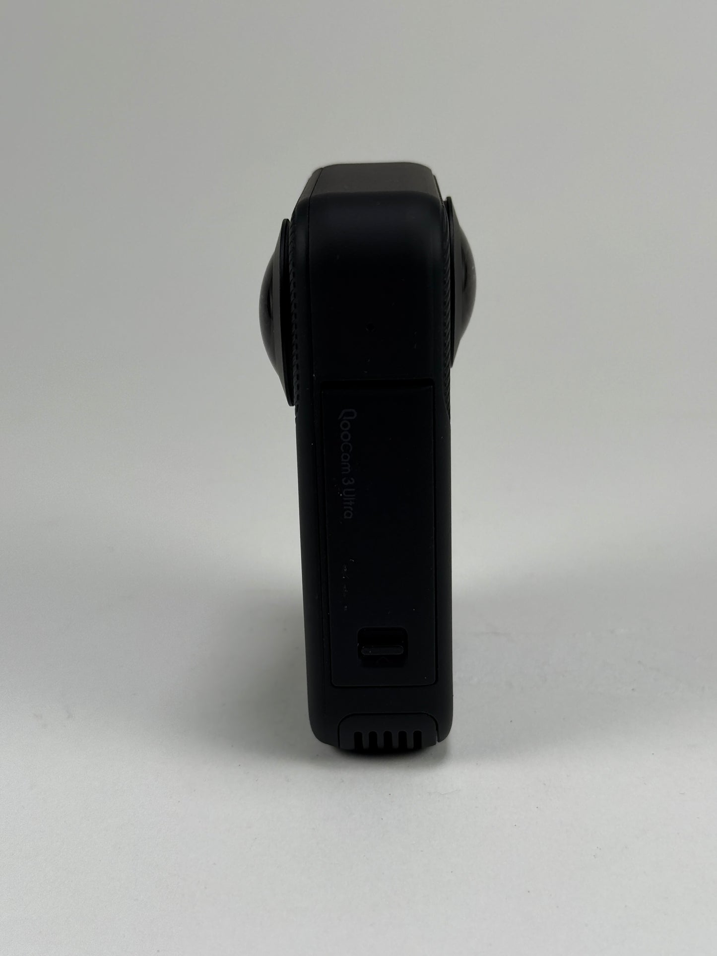 Kandao QooCam 3 Ultra 360 Camera with battery and charger