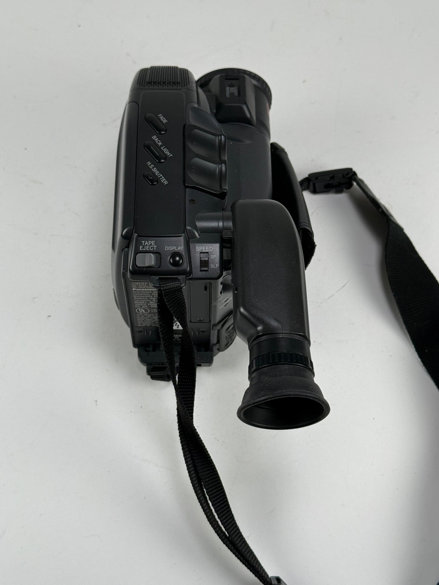 Panasonic Palmcorder IQ PV-IQ303 VHS-C Camcorder 10x Zoom Camera