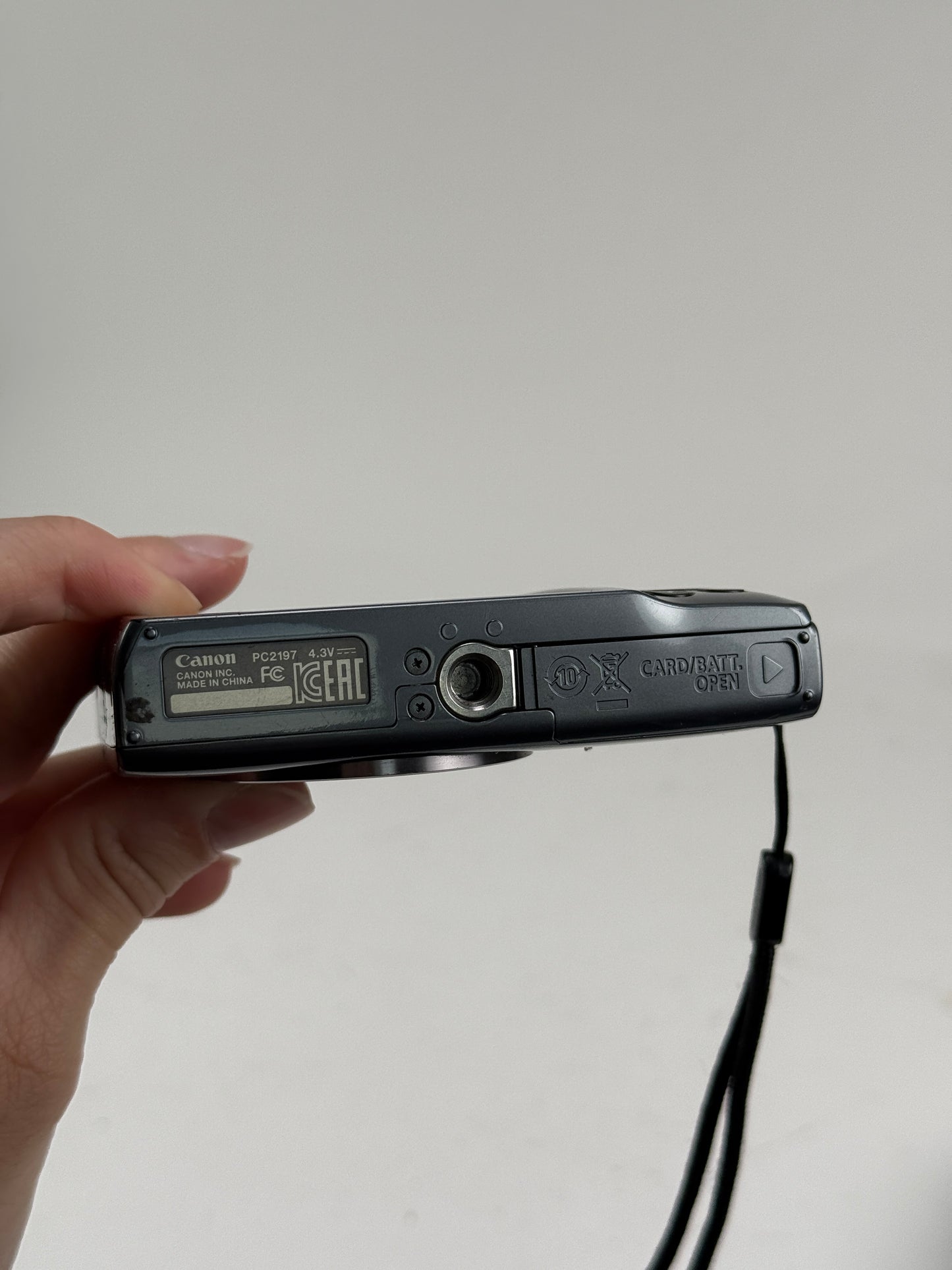 Canon PowerShot ELPH 160 Digital Camera Digicam 8x Optical Zoom Grey Gray