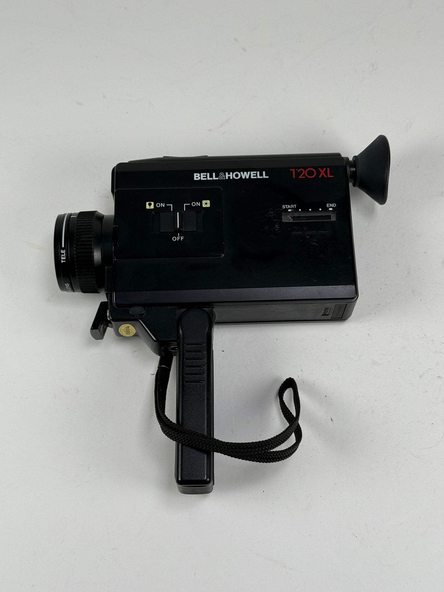 Vintage Bell & Howell T20 XL Super 8 Movie Camera Film 8mm