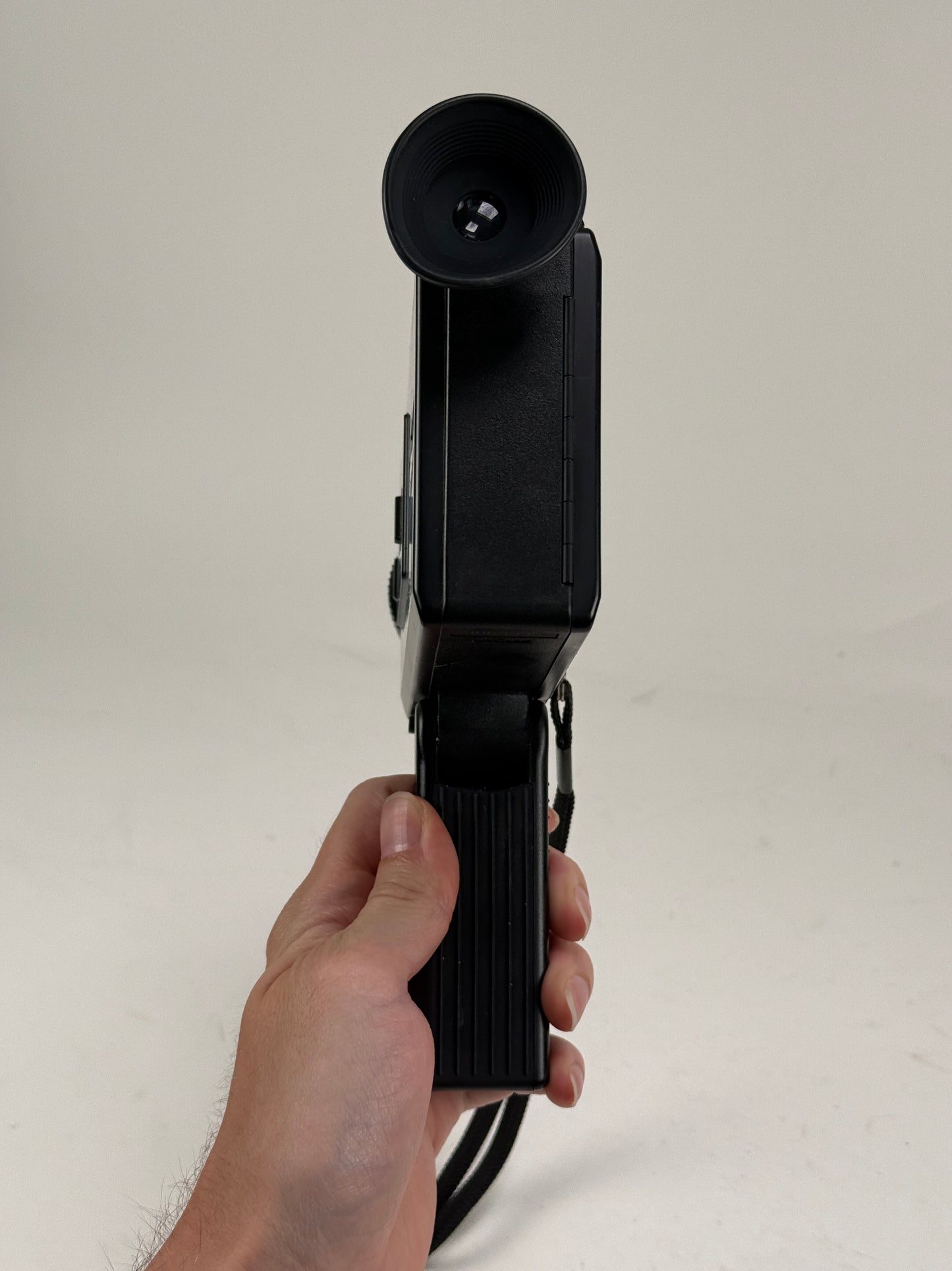 Vintage Bell & Howell T20 XL Super 8 Movie Camera Film 8mm
