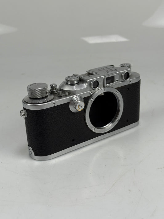 Leica IIIb rangefinder 35mm camera body chrome