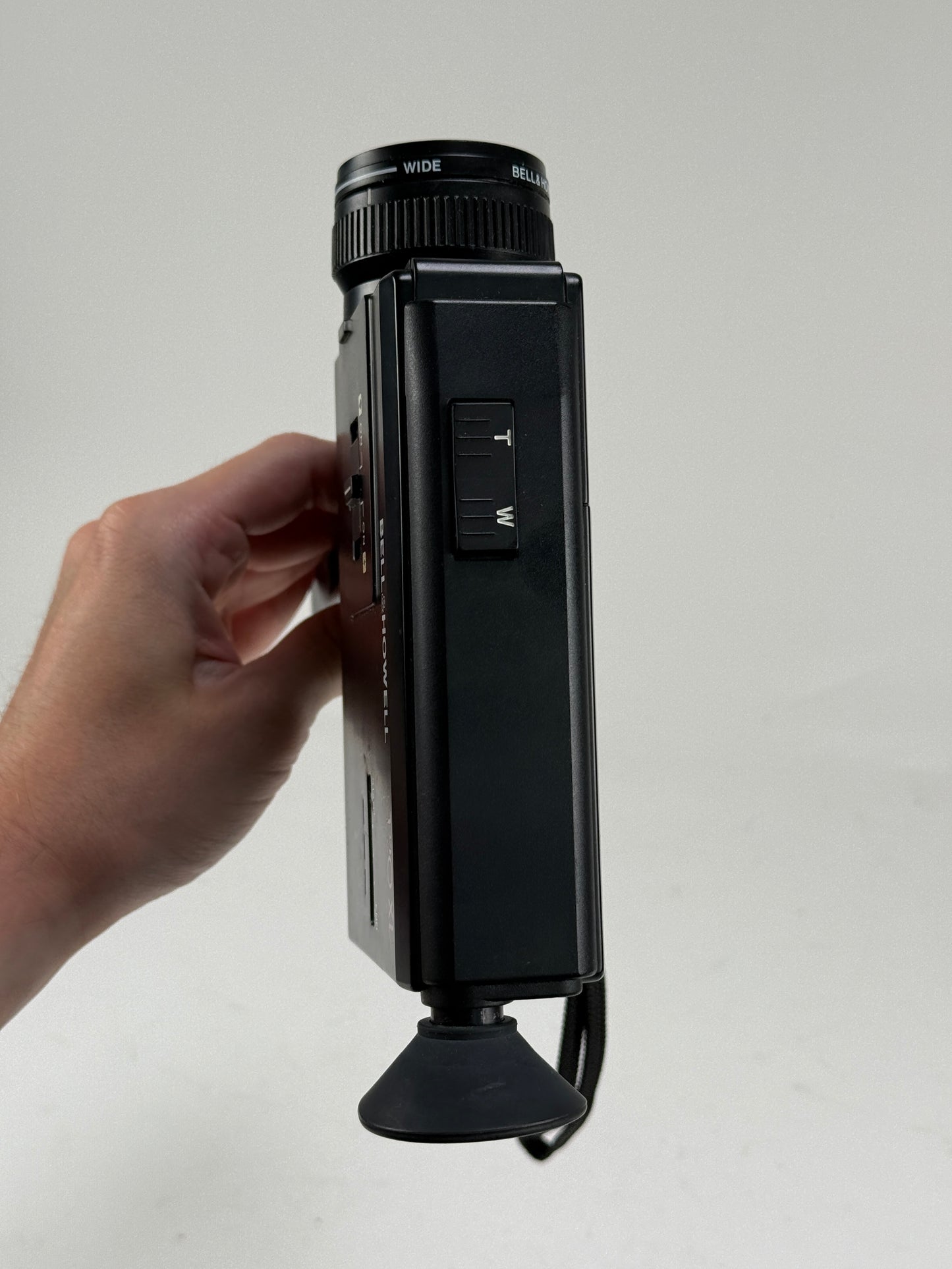 Vintage Bell & Howell T20 XL Super 8 Movie Camera Film 8mm