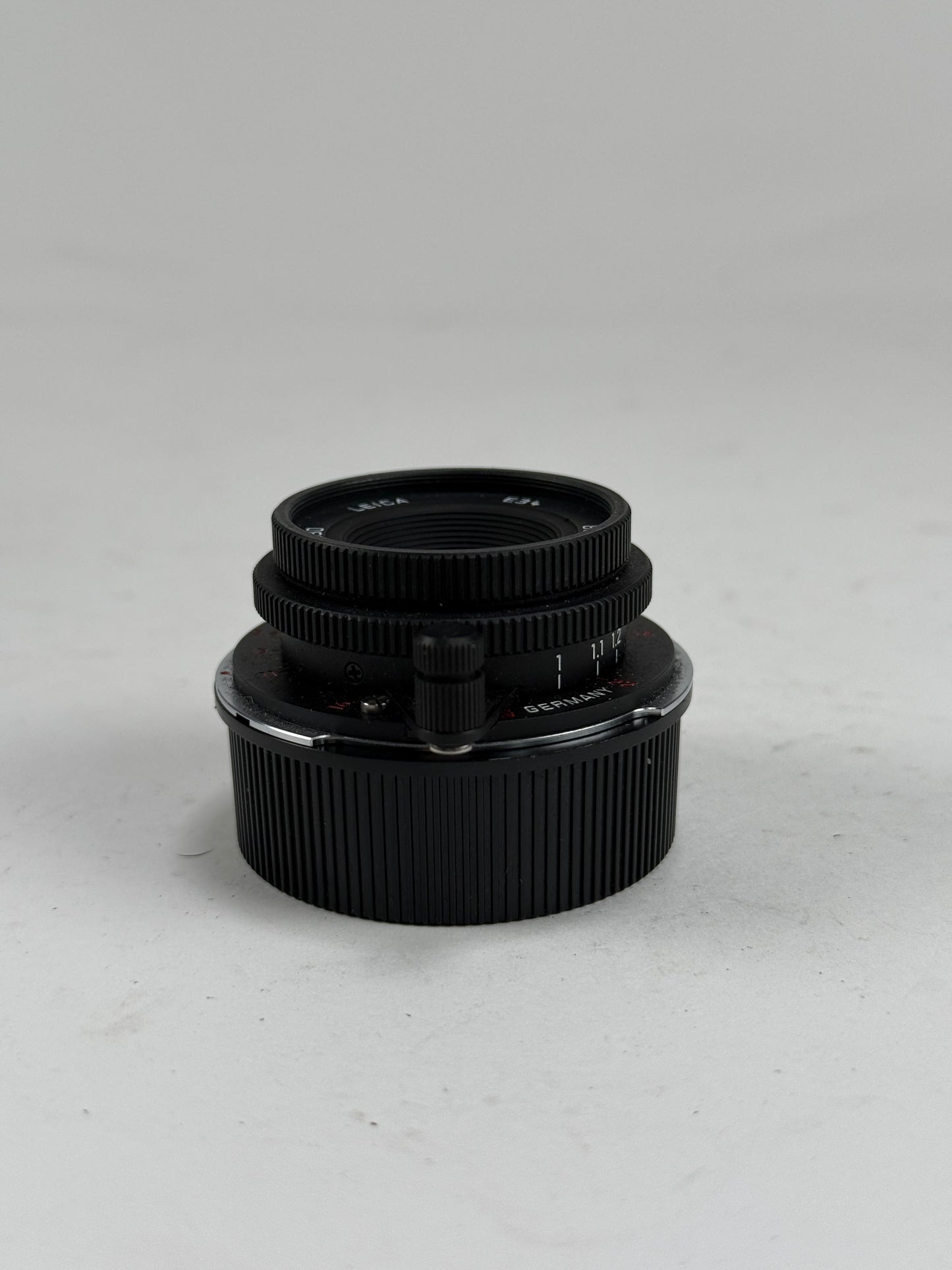 Leica 28mm F5.6 Summaron-M Matte Black chrome #11928 RARE