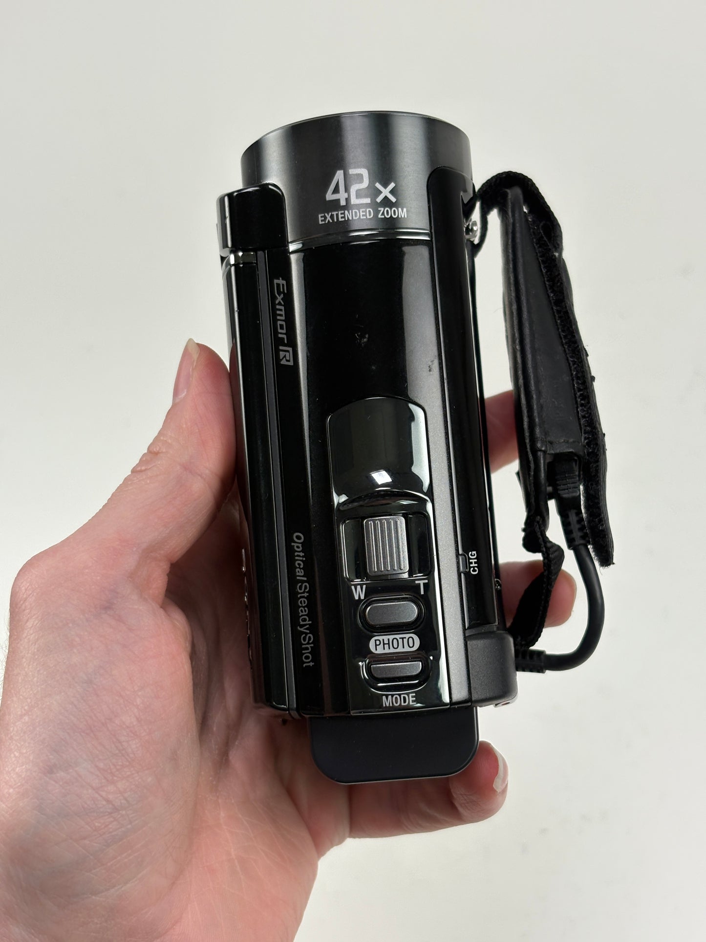 Sony Handycam HDR-CX130E Camcorder Video Recorder Digital Camera