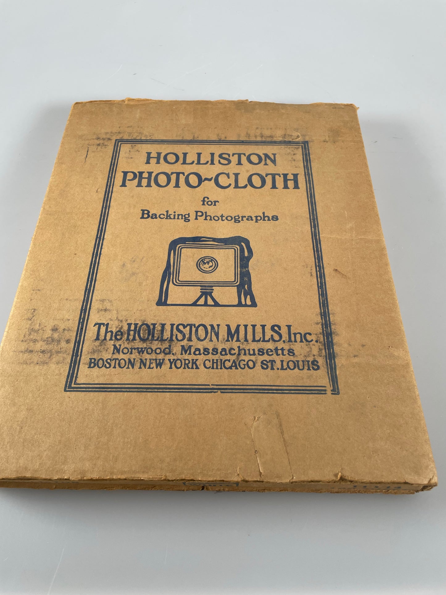 Holliston Photo-Cloth for Backing Photographs WHITE NOS 11x14