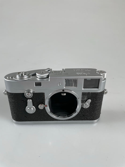 Leica M2 Rare button rewind w/ Self Timer Chrome 35mm rangefinder film camera body