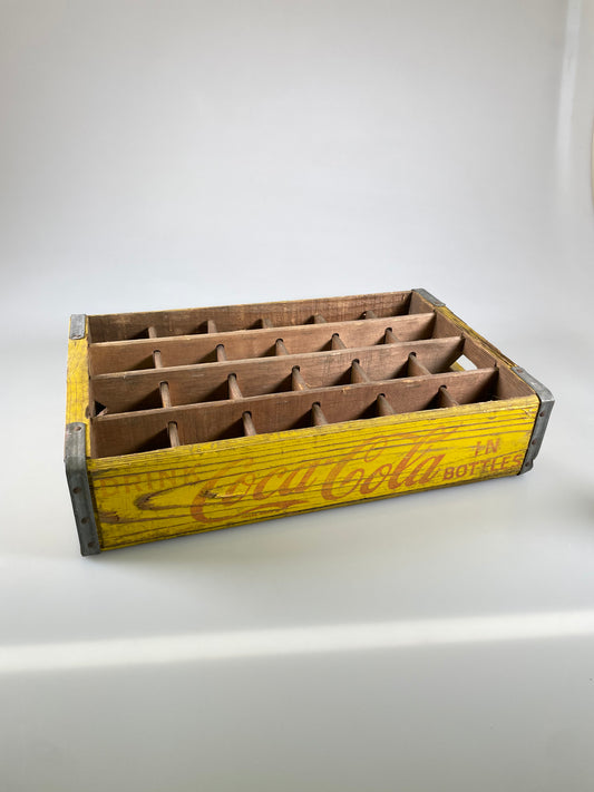 Vintage Coca-Cola Yellow Wooden pop bottle Crate 24  Camden, NJ New Jersey