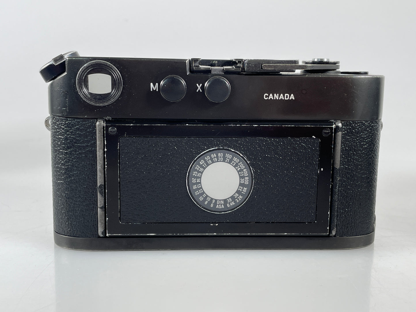 Leica M4-2 35mm rangefinder film camera black