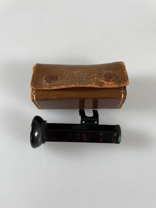 Leica black paint WINKO right angle finder in Case
