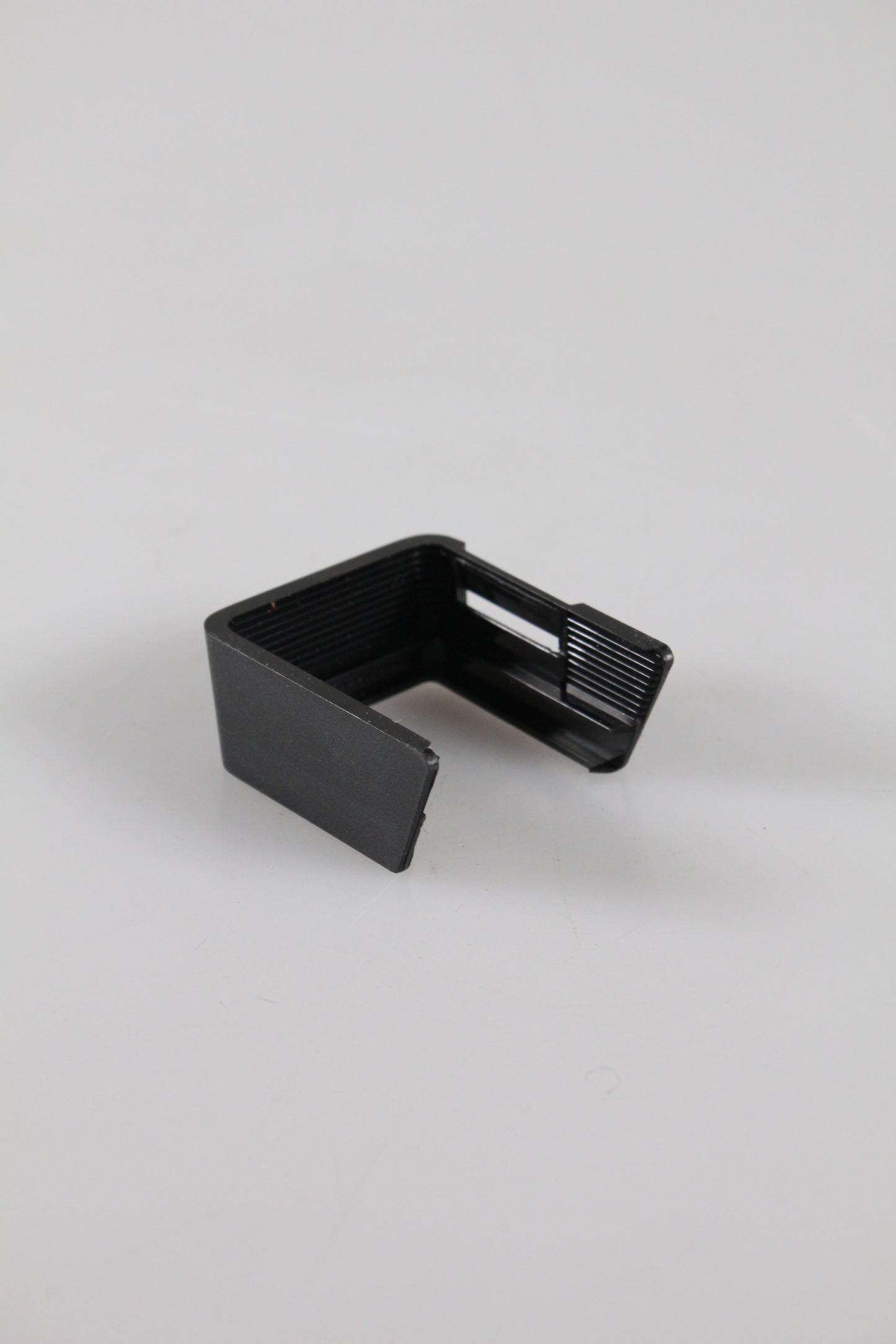 POLAROID LENS SHADE/HOOD #120 FOR SX-70 SERIES REQUIRES HOLDER #113