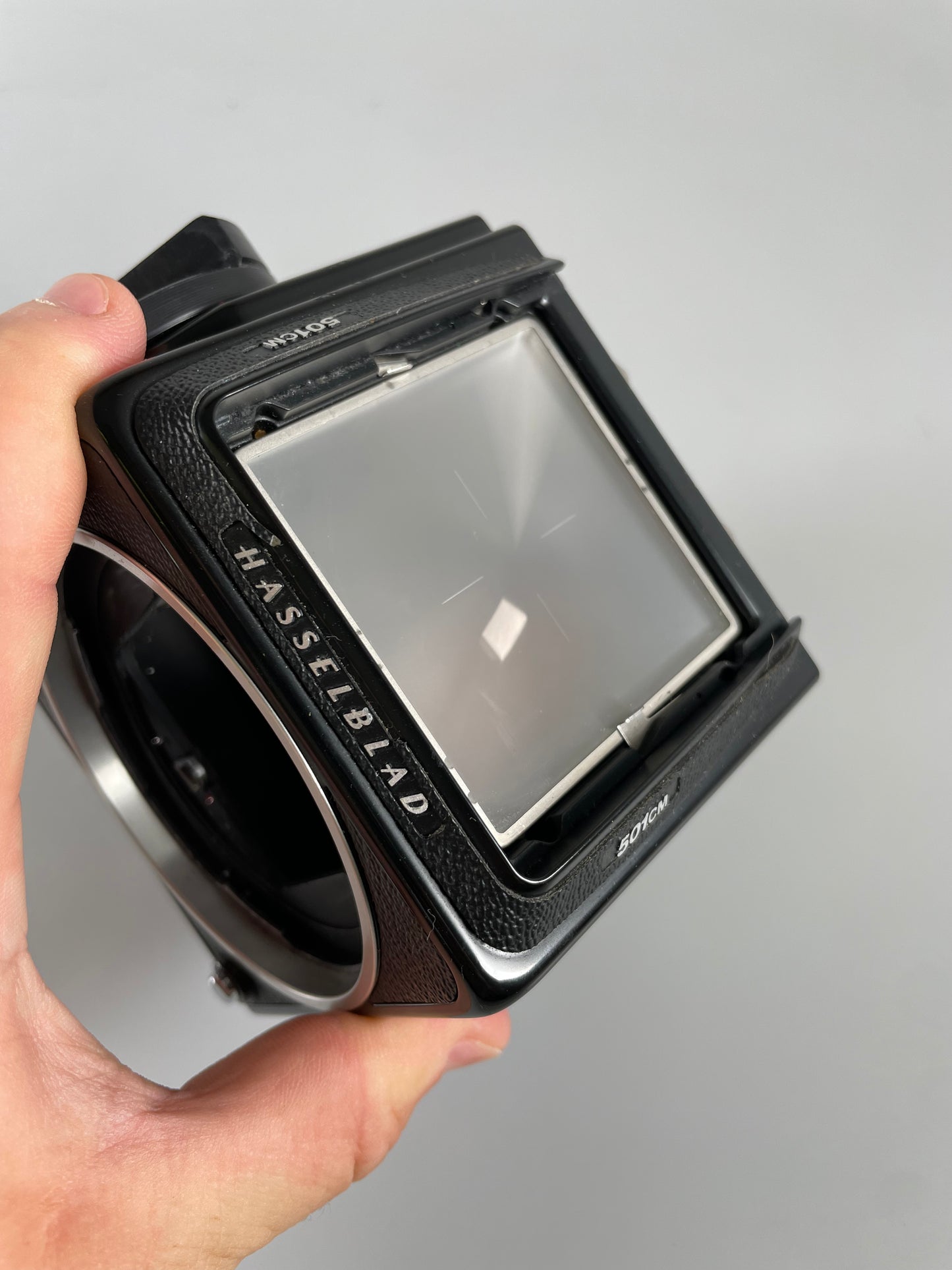 Hasselblad 501CM Medium Format Film Camera Body black acute matte focusing screen