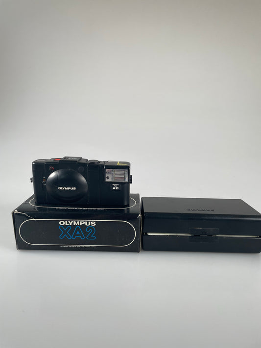 Olympus XA2 35mm Rangefinder Camera 35mm f3.5 with A11 flash