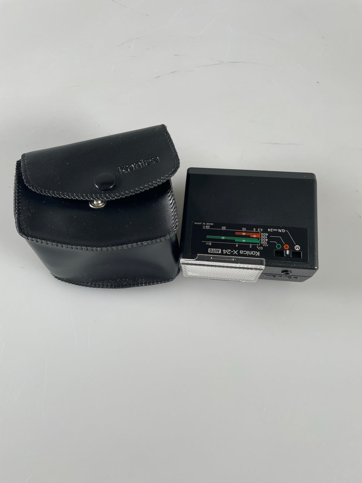 Konica X24 X-24 Auto Xenon Shoe Mount Flash For SLR