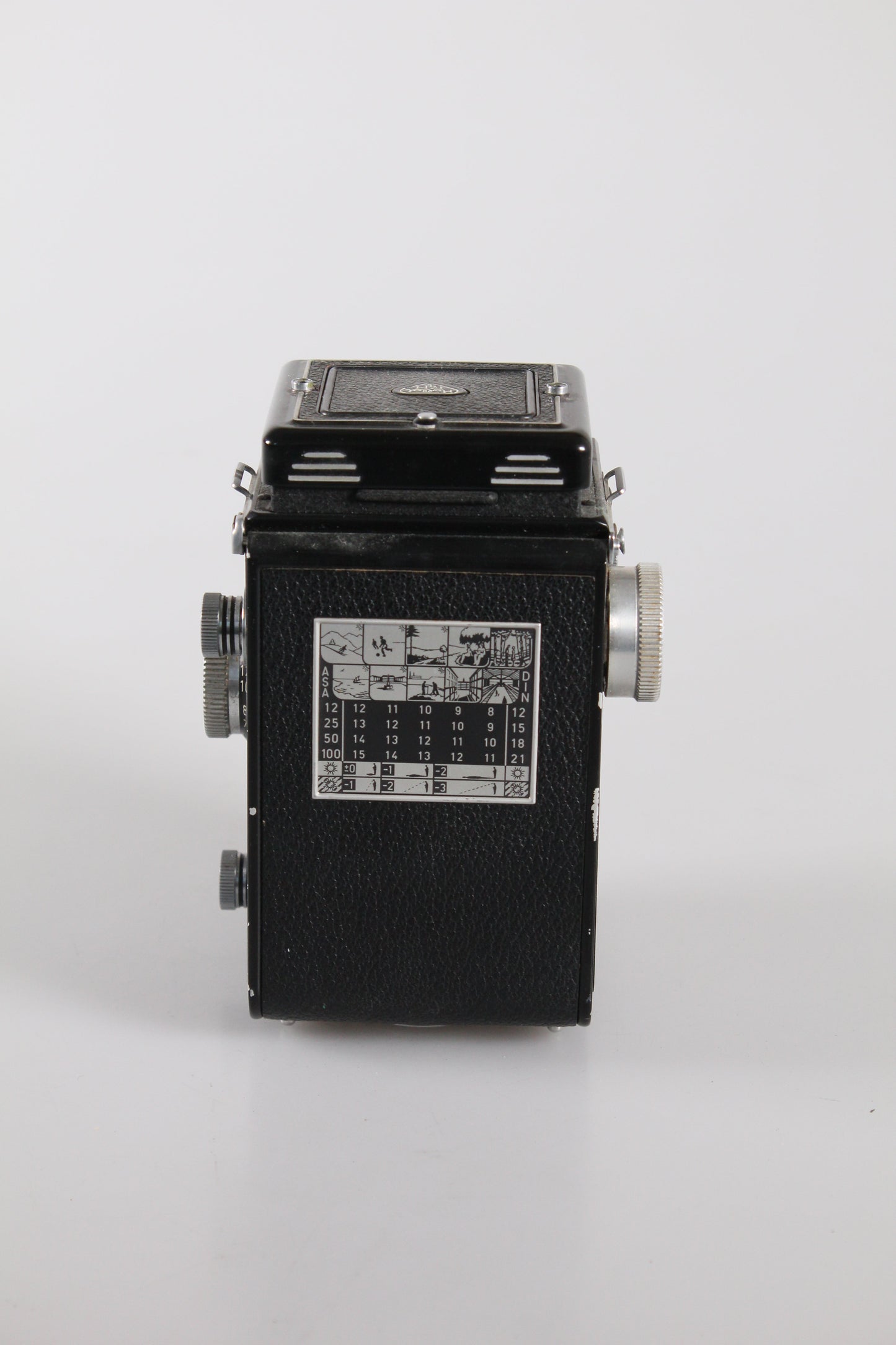 Rolleicord Va Type II Schneider Xenar 75mm f3.5 TLR Medium Format Camera