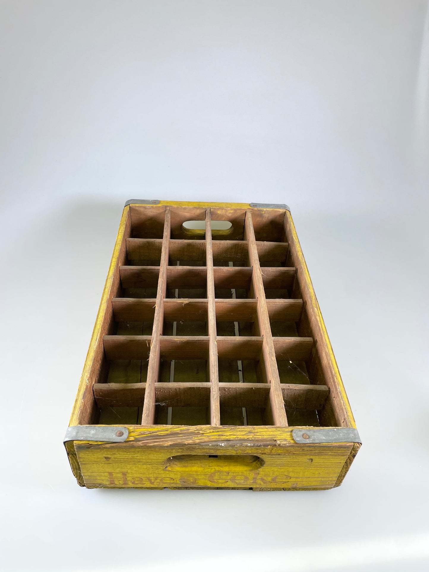 Vintage Coca-Cola Yellow Wooden pop bottle Crate 24  Camden, NJ New Jersey