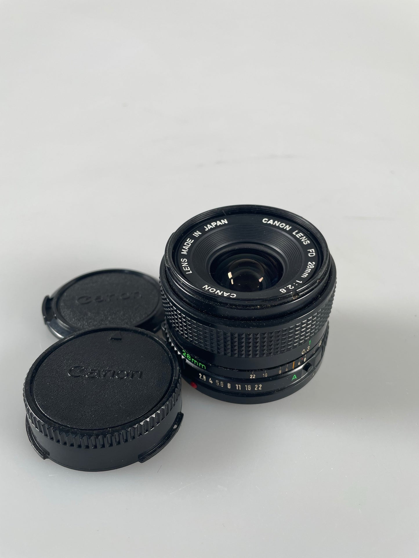 Canon FD 28mm f2.8 Lens 28/2.8