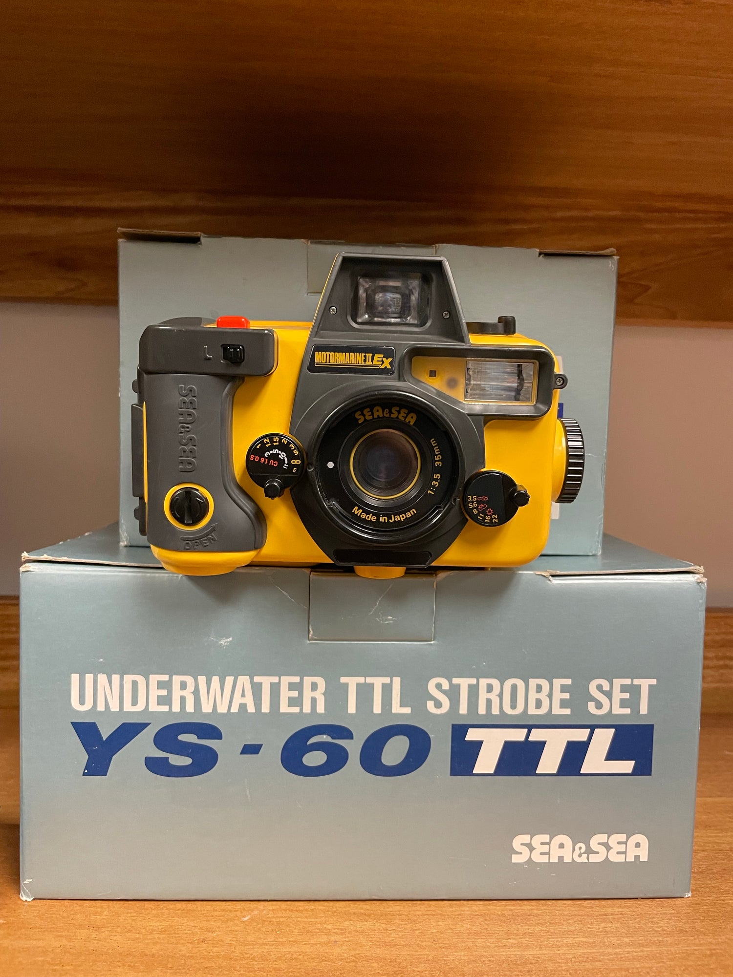 Sea & Sea Motormarine II Ex Underwater 35mm Film Camera YS-60