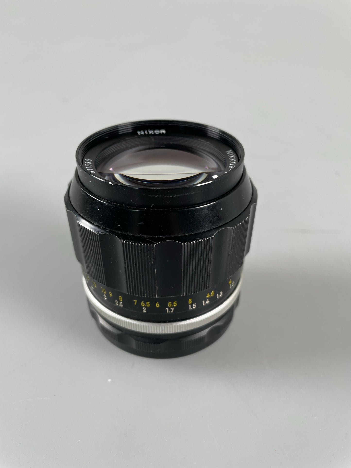 Nikon Nikkor P 105mm f2.5 Non Ai Prime Manual Focus Portrait Lens