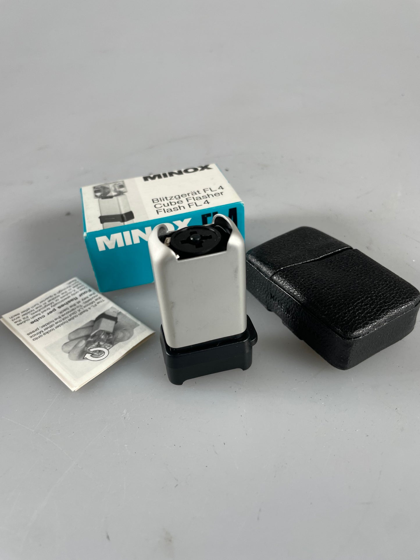 MINOX Cube Flash FL4 + Case - Boxed