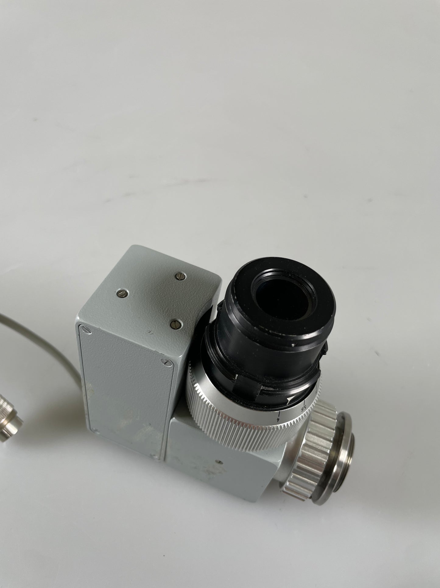 Carl Zeiss f74 f=74 T* Camera Adapter w/ C-Mount for OPMI Surgical Microscope