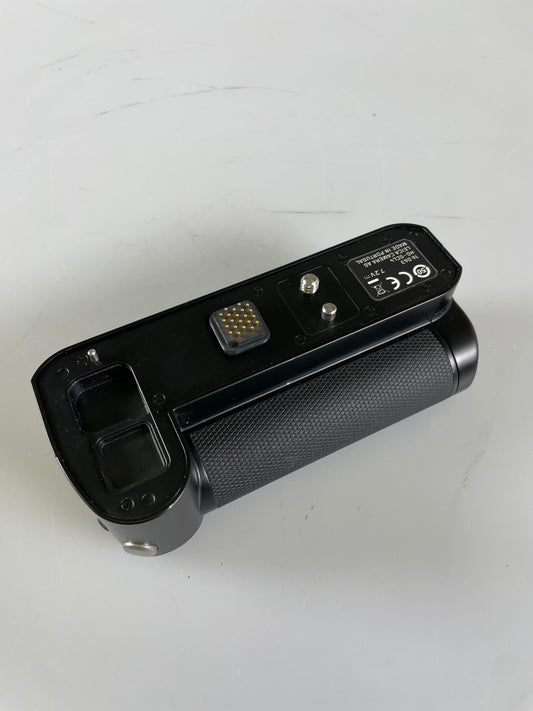 Leica HG-SCL4 Multifunction Handgrip for SL 16063