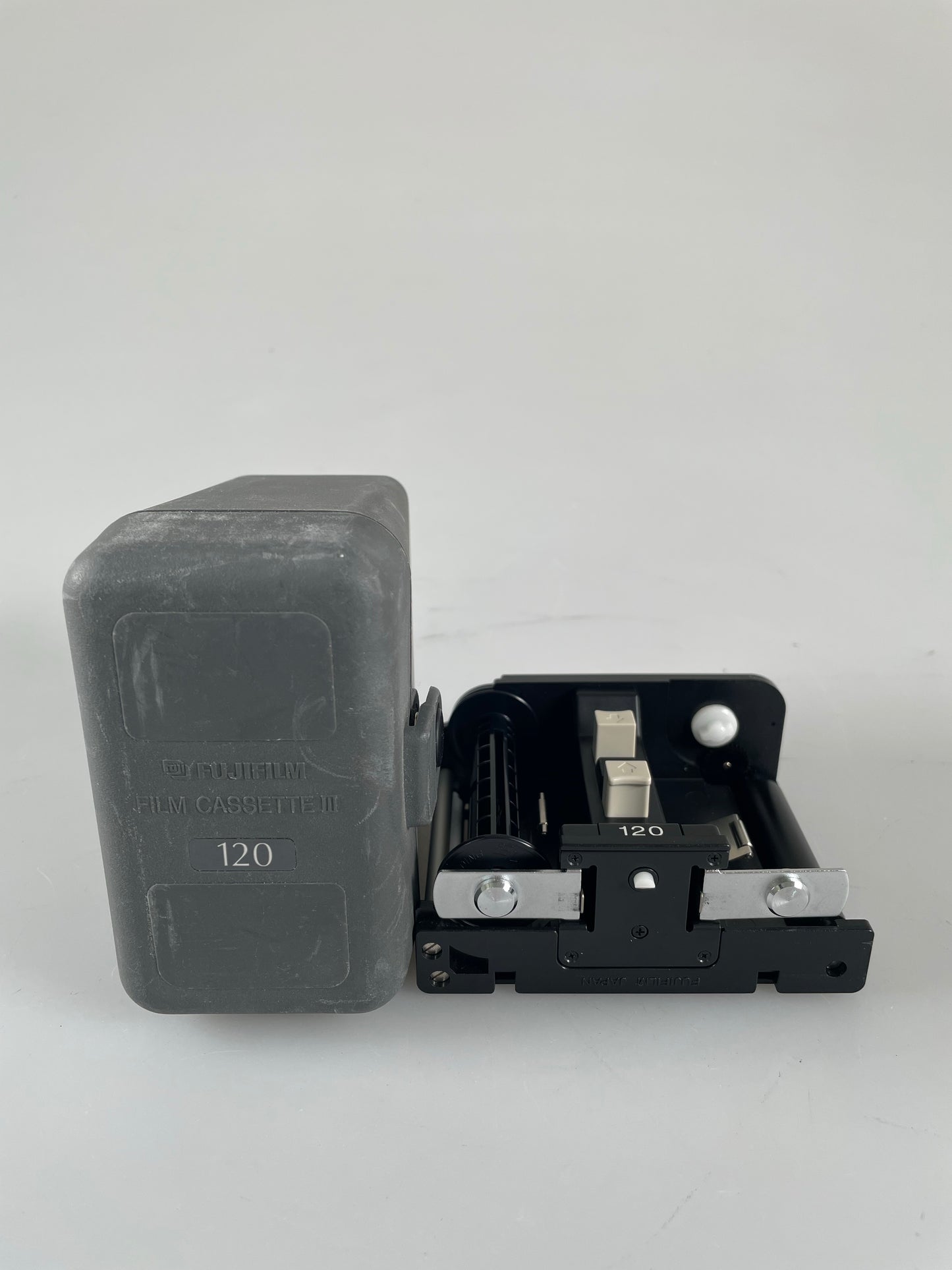 FUJI FUJIFILM GX680 6X8 III 120 Film Cassette Holder Insert