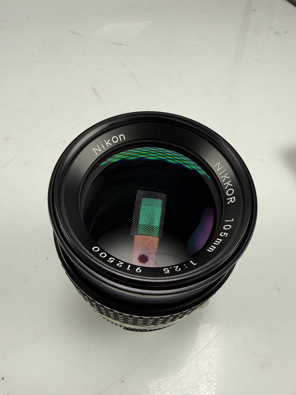 Nikon Nikkor 105mm f2.5 Ais Prime Manual Focus Portrait Lens