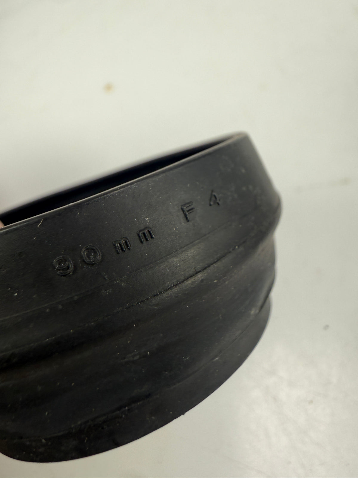 Minolta 40.5mm thread rubber lens hood for 90mm f4 lens