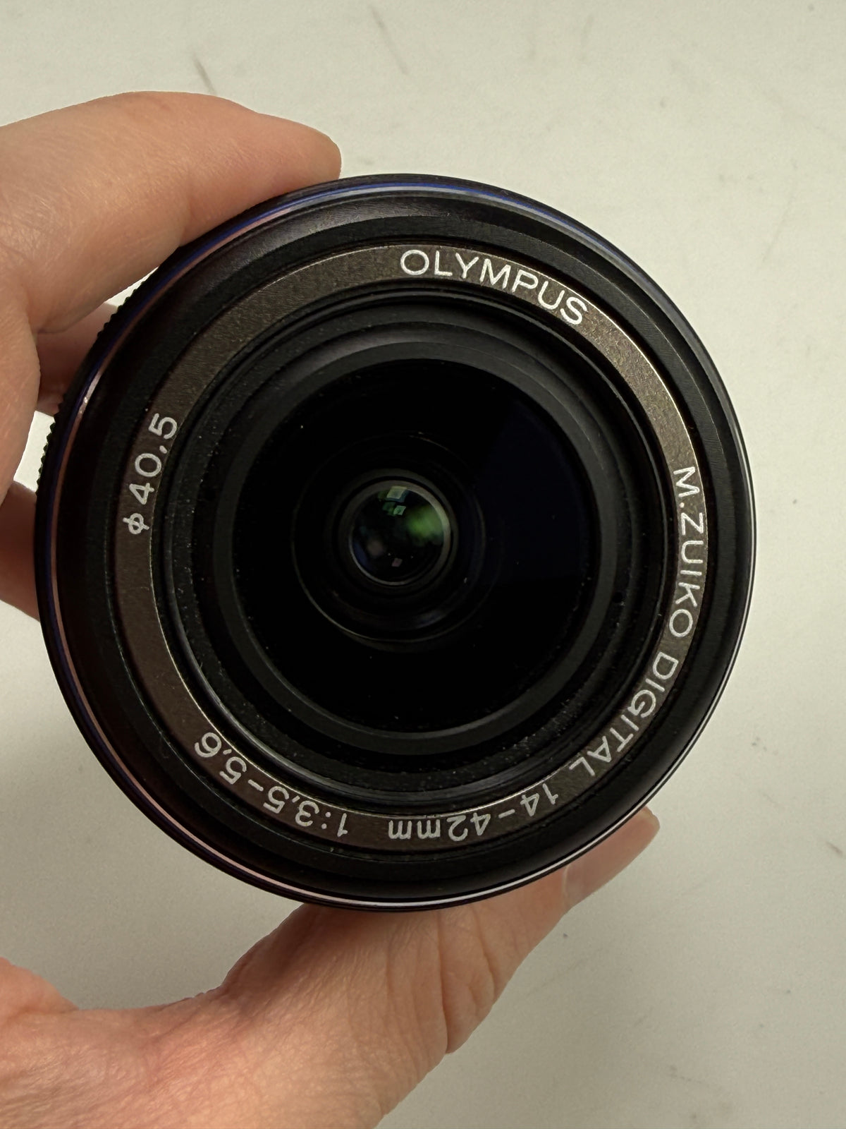 Olympus Digital 14-42mm f3.5-5.6 M.Zuiko L ED Lens Micro 4/3 MFT