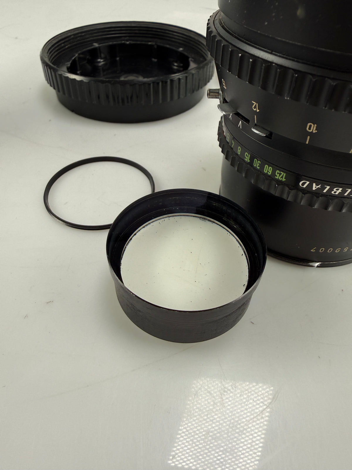 Hasselblad 150mm f4 Zeiss Sonnar C T* Lens 150/4 black