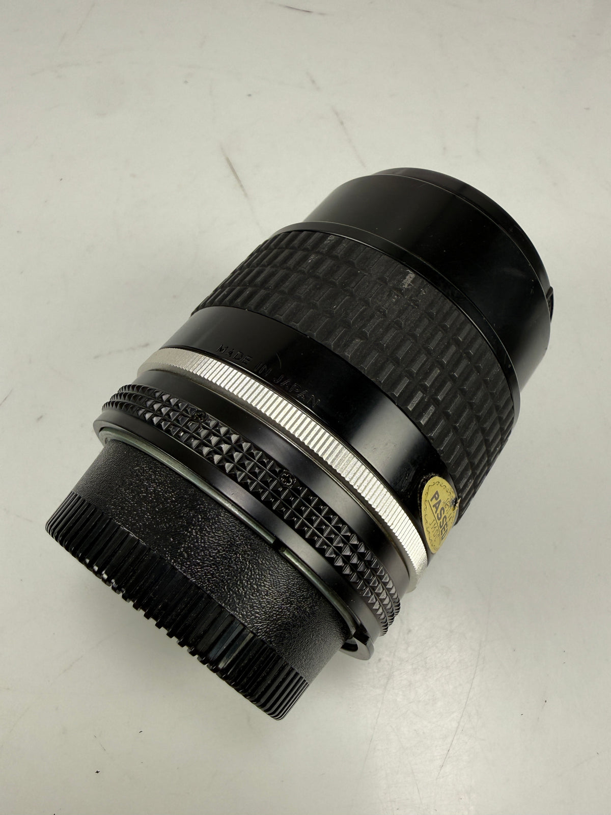 Nikon Nikkor 105mm f2.5 Ais Prime Manual Focus Portrait Lens