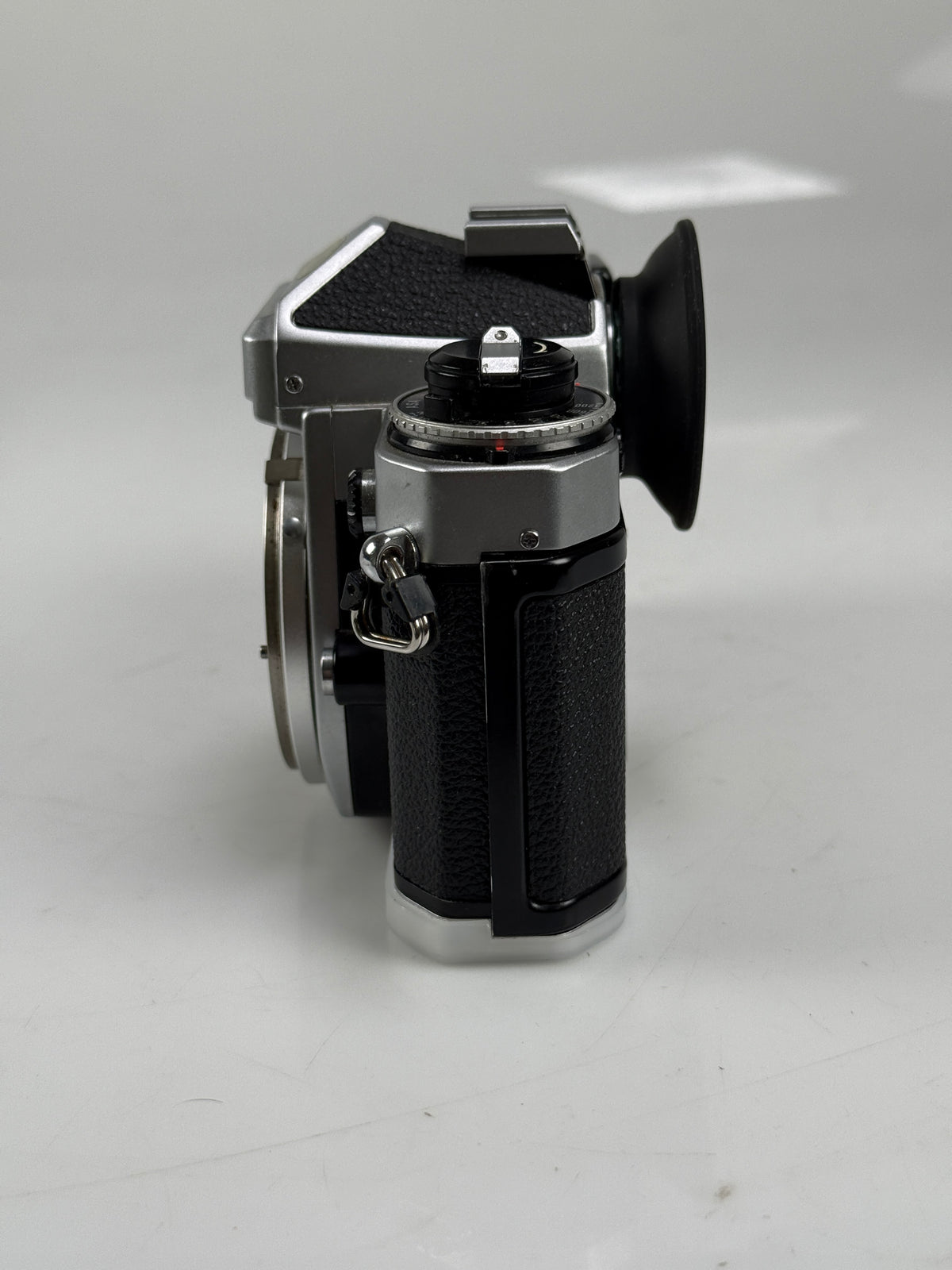 Nikon FE Chrome 35mm SLR Film Camera Body