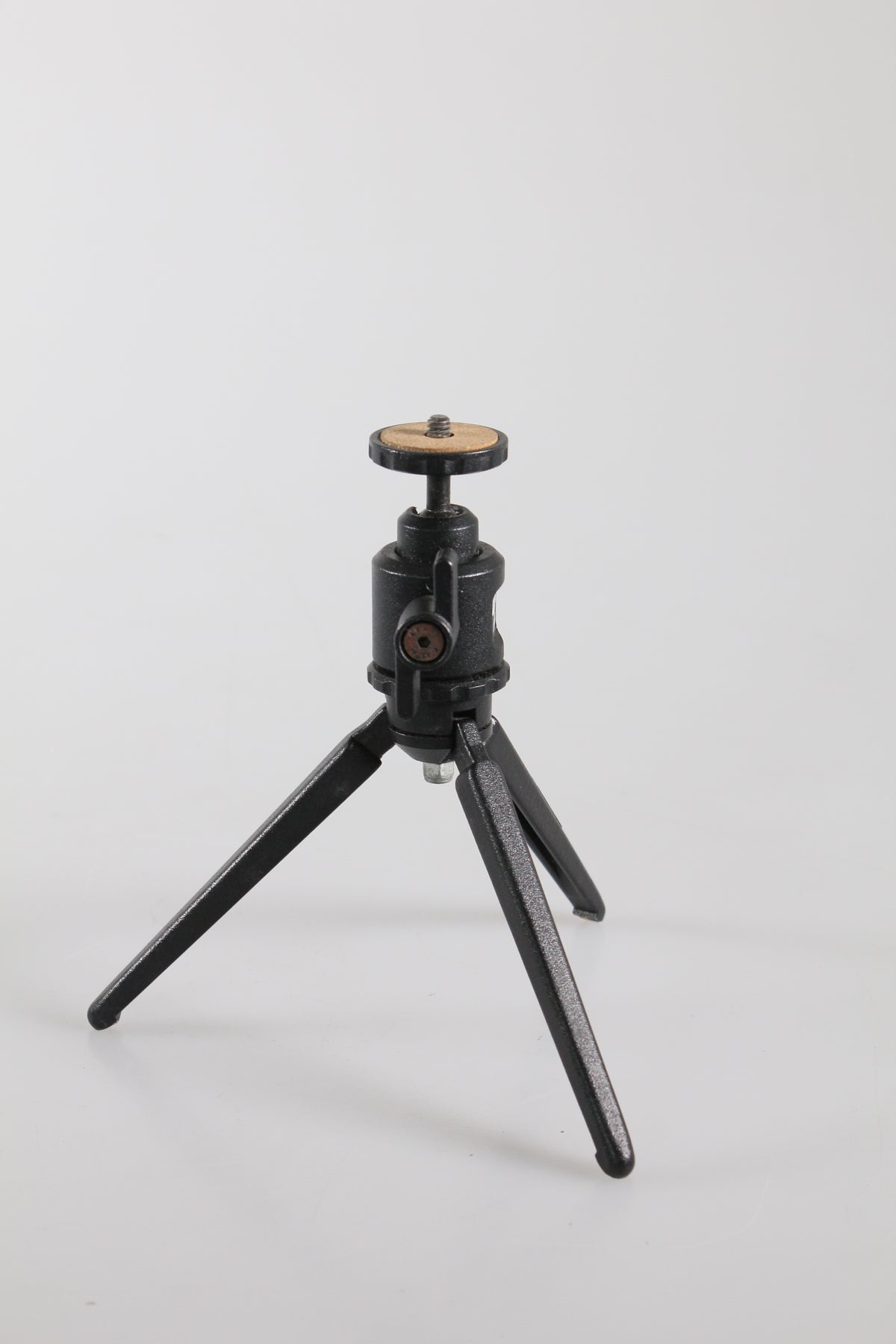 Bogen Manfrotto Table Top Tripod 3009 Micro Fluid Ball Head