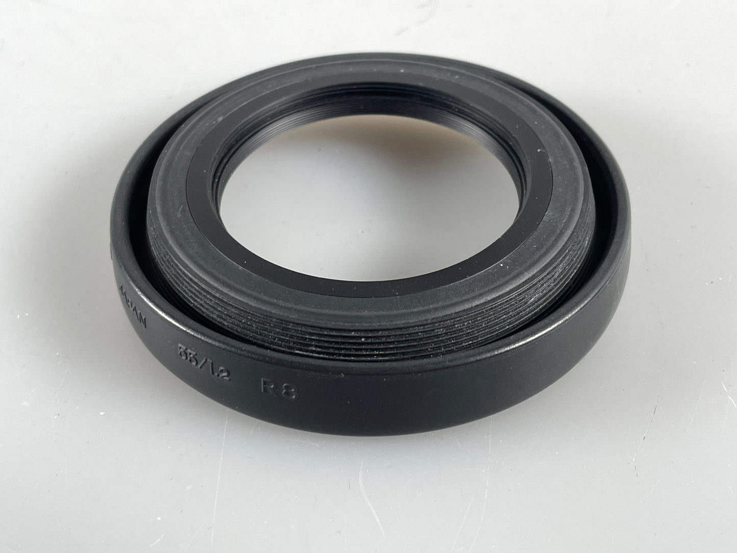 Nikon HR-2 50mm F/1.2, 50mm F/1.4, 50mm F/1.8 DAF, 58mm F/1.2 Rubber Hood