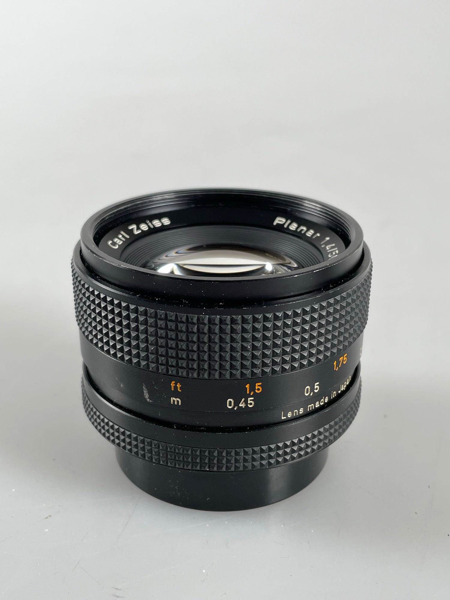 Contax Carl Zeiss Planar T* 50mm F/1.4 Lens CY Mount AEJ