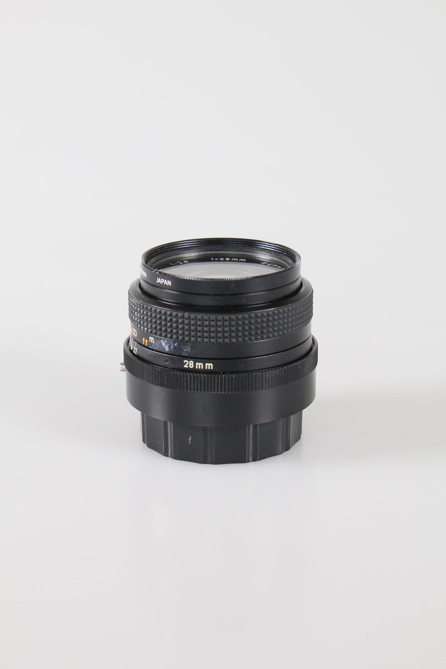 Promaster 28mm f2.8 manual focus lens Konica AR