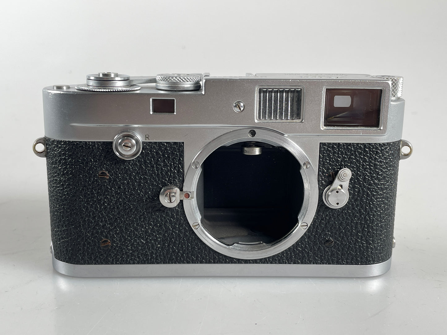 Leica M2 button rewind Chrome 35mm rangefinder film camera body